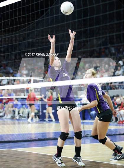 Thumbnail 3 in Kit Carson vs. Fleming (CHSAA 1A Final) photogallery.