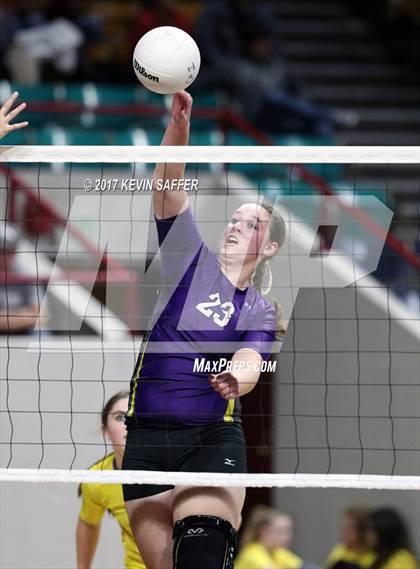 Thumbnail 1 in Kit Carson vs. Fleming (CHSAA 1A Final) photogallery.