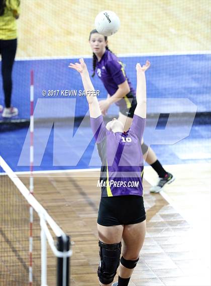 Thumbnail 3 in Kit Carson vs. Fleming (CHSAA 1A Final) photogallery.