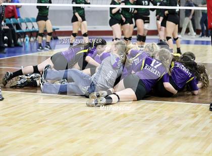 Thumbnail 1 in Kit Carson vs. Fleming (CHSAA 1A Final) photogallery.