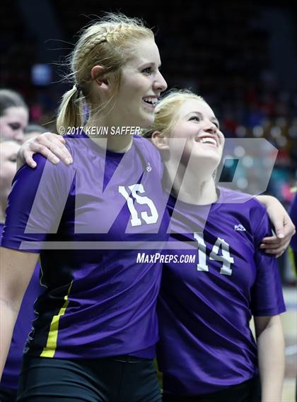 Thumbnail 1 in Kit Carson vs. Fleming (CHSAA 1A Final) photogallery.