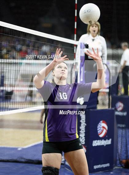 Thumbnail 1 in Kit Carson vs. Fleming (CHSAA 1A Final) photogallery.