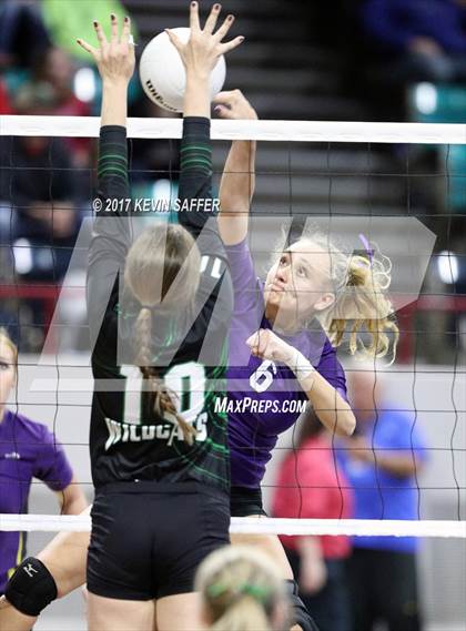 Thumbnail 3 in Kit Carson vs. Fleming (CHSAA 1A Final) photogallery.