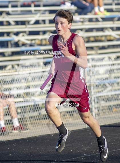 Thumbnail 1 in Vandebilt Catholic(Terrier Relays) photogallery.