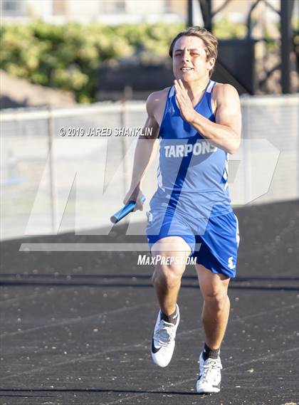 Thumbnail 2 in Vandebilt Catholic(Terrier Relays) photogallery.
