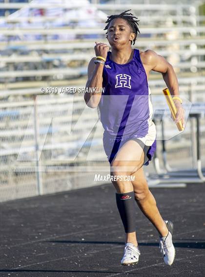 Thumbnail 3 in Vandebilt Catholic(Terrier Relays) photogallery.