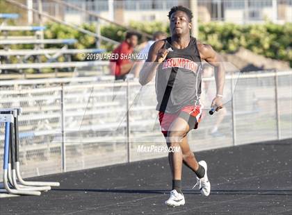 Thumbnail 1 in Vandebilt Catholic(Terrier Relays) photogallery.