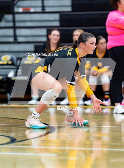 Thumbnail 3 in JV: Beavercreek @ Centerville photogallery.