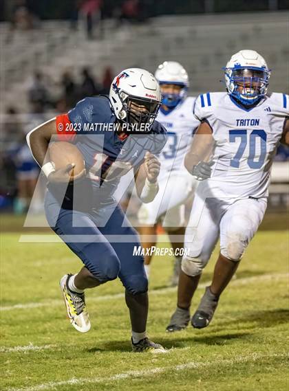 Thumbnail 3 in Triton @ Terry Sanford photogallery.