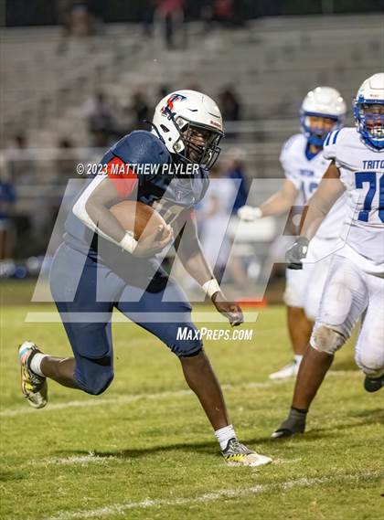 Thumbnail 1 in Triton @ Terry Sanford photogallery.