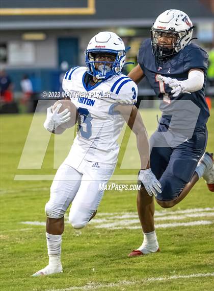 Thumbnail 1 in Triton @ Terry Sanford photogallery.