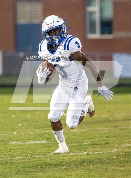 Thumbnail 1 in Triton @ Terry Sanford photogallery.