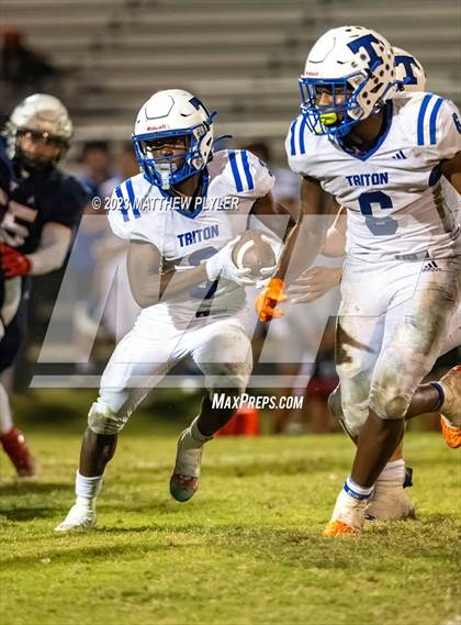 Thumbnail 3 in Triton @ Terry Sanford photogallery.
