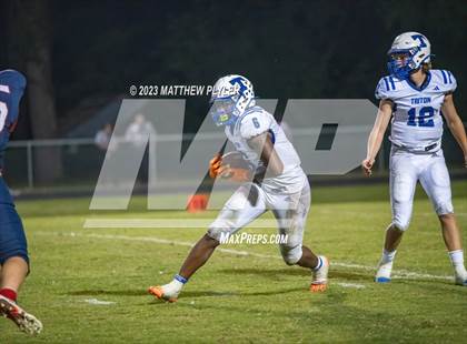 Thumbnail 2 in Triton @ Terry Sanford photogallery.
