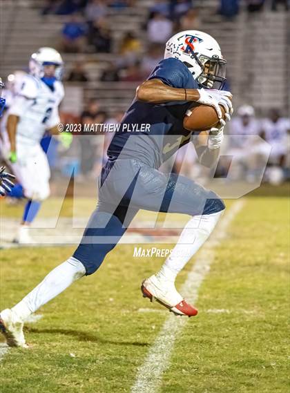 Thumbnail 1 in Triton @ Terry Sanford photogallery.