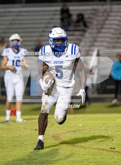 Thumbnail 3 in Triton @ Terry Sanford photogallery.