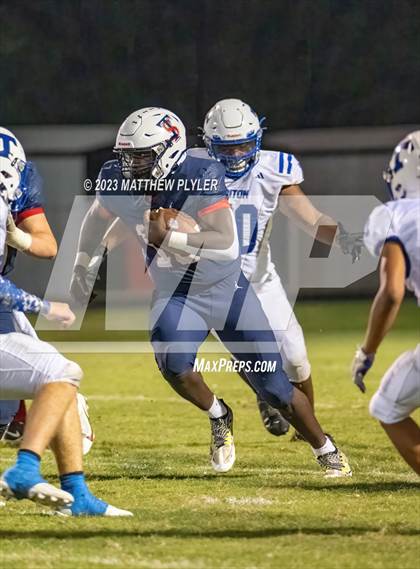 Thumbnail 1 in Triton @ Terry Sanford photogallery.