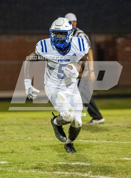 Thumbnail 2 in Triton @ Terry Sanford photogallery.