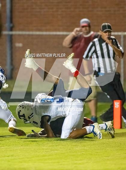 Thumbnail 2 in Triton @ Terry Sanford photogallery.
