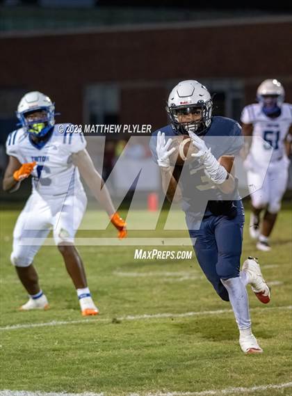 Thumbnail 1 in Triton @ Terry Sanford photogallery.