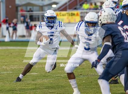 Thumbnail 1 in Triton @ Terry Sanford photogallery.