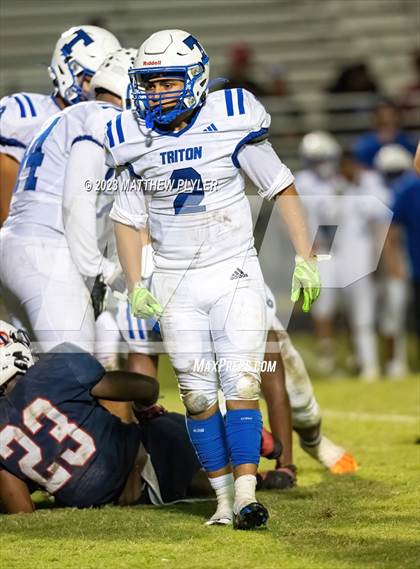 Thumbnail 1 in Triton @ Terry Sanford photogallery.