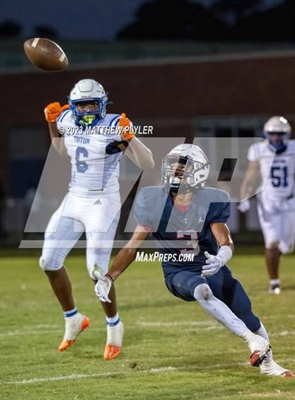 Thumbnail 2 in Triton @ Terry Sanford photogallery.