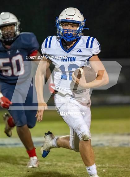 Thumbnail 2 in Triton @ Terry Sanford photogallery.