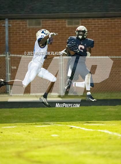 Thumbnail 2 in Triton @ Terry Sanford photogallery.