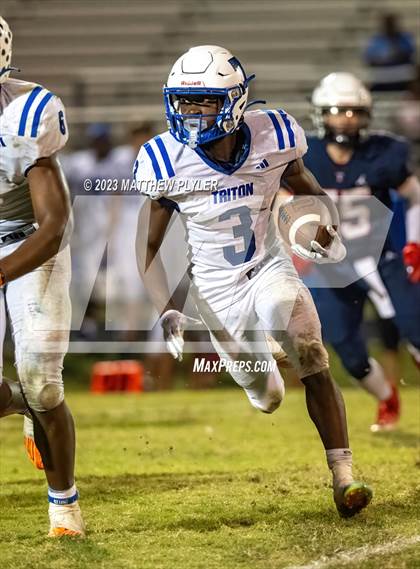 Thumbnail 1 in Triton @ Terry Sanford photogallery.