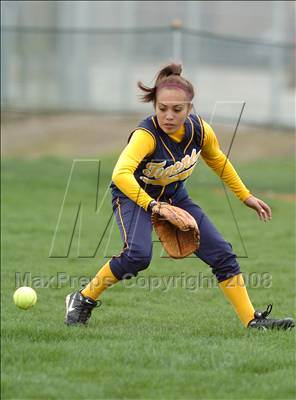 Thumbnail 3 in River Valley @ Inderkum photogallery.