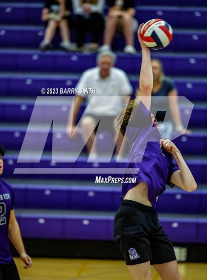 Thumbnail 1 in Niwot @ Mountain View photogallery.