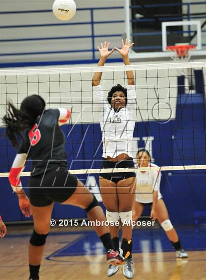 Thumbnail 2 in Bellaire @ Lamar photogallery.