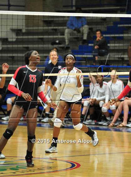 Thumbnail 3 in Bellaire @ Lamar photogallery.