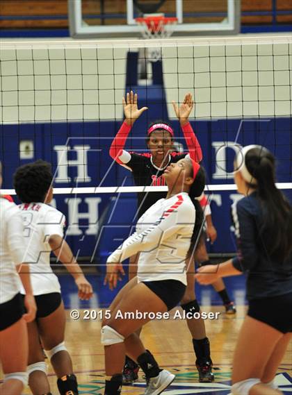 Thumbnail 2 in Bellaire @ Lamar photogallery.