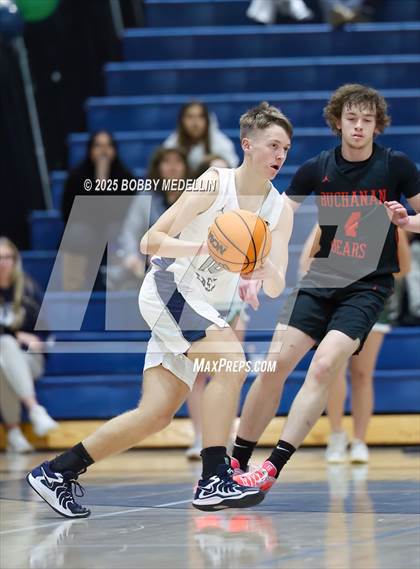 Thumbnail 3 in Buchanan @ Clovis East photogallery.