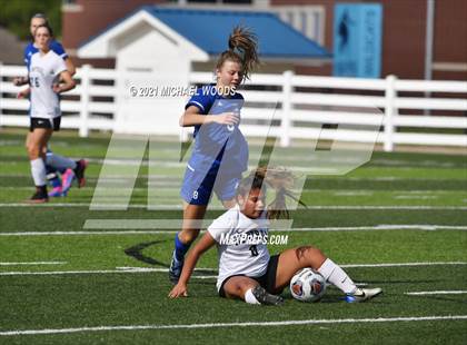 Thumbnail 3 in Rogers vs. Central (AAA 6A First Round Playoff) photogallery.