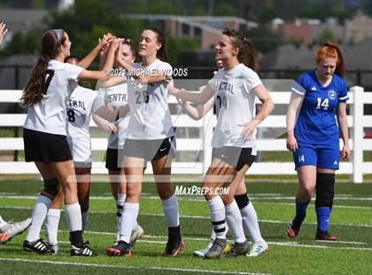 Thumbnail 1 in Rogers vs. Central (AAA 6A First Round Playoff) photogallery.