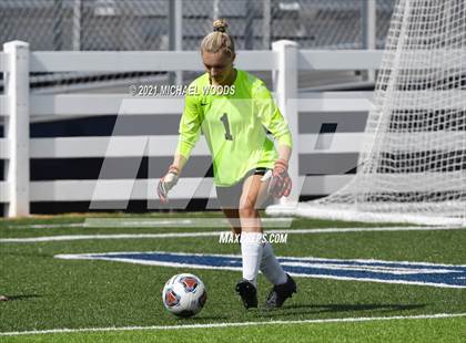 Thumbnail 3 in Rogers vs. Central (AAA 6A First Round Playoff) photogallery.