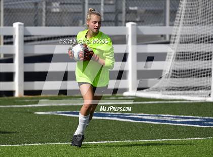 Thumbnail 1 in Rogers vs. Central (AAA 6A First Round Playoff) photogallery.