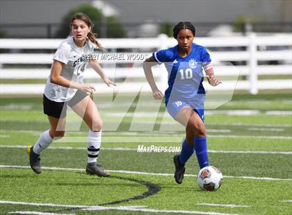 Thumbnail 2 in Rogers vs. Central (AAA 6A First Round Playoff) photogallery.