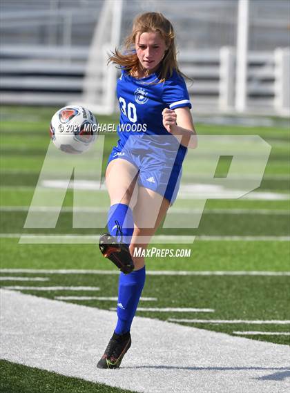 Thumbnail 1 in Rogers vs. Central (AAA 6A First Round Playoff) photogallery.