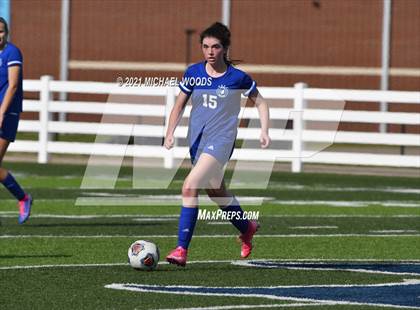 Thumbnail 2 in Rogers vs. Central (AAA 6A First Round Playoff) photogallery.