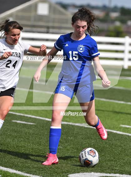 Thumbnail 2 in Rogers vs. Central (AAA 6A First Round Playoff) photogallery.