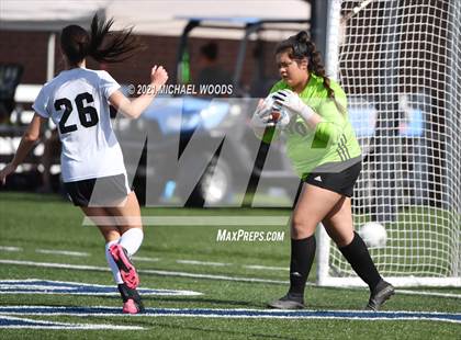 Thumbnail 1 in Rogers vs. Central (AAA 6A First Round Playoff) photogallery.