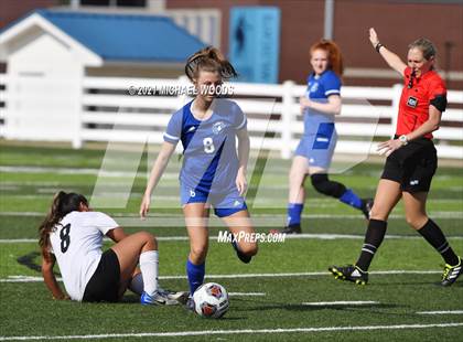 Thumbnail 2 in Rogers vs. Central (AAA 6A First Round Playoff) photogallery.