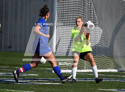 Thumbnail 1 in Rogers vs. Central (AAA 6A First Round Playoff) photogallery.