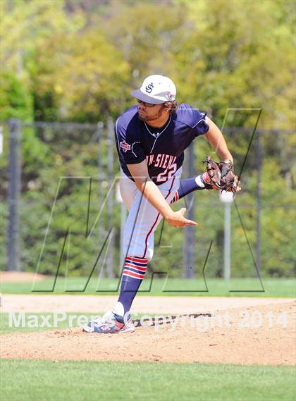 Thumbnail 1 in Justin-Siena @ Branson photogallery.