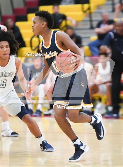 Thumbnail 2 in Westbury Christian vs. La Lumiere (Hoophall West Invitational) photogallery.
