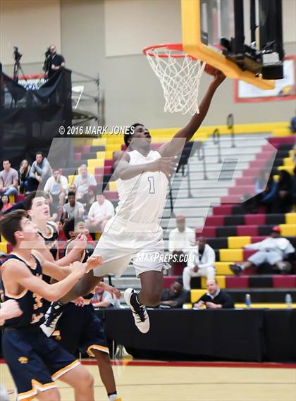 Thumbnail 3 in Westbury Christian vs. La Lumiere (Hoophall West Invitational) photogallery.